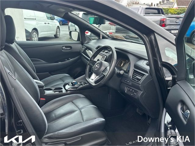 Image for 2023 Nissan Leaf 40 kWh SVE