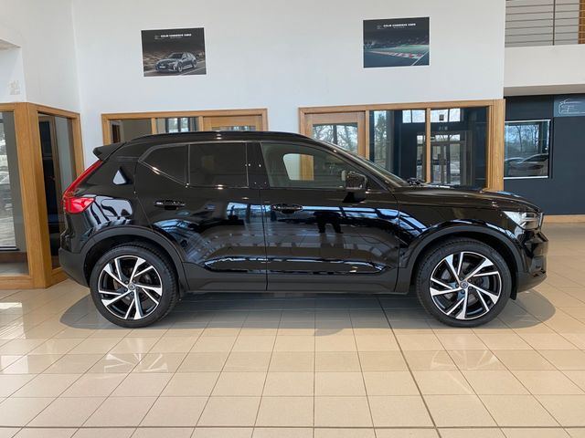 Image for 2021 Volvo XC40 RECHARGE T4 R-DESIGN