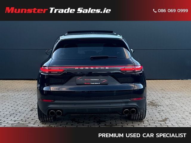 Image for 2022 Porsche Cayenne 3.0 V6 E-Hybrid