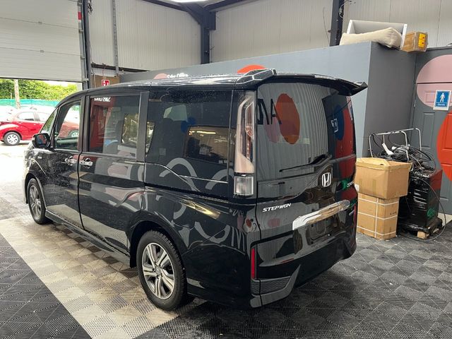 Image for 2020 Honda Stepwagon 2020 HONDA STEPWAGON SPADA EHEV G 2.0 AUTOMATIC / CRUISE CONTROL / PARKING CAMERA / 7 SEATS OPTION / ELECTRIC & AUTOMATIC DOORS AND MORE
