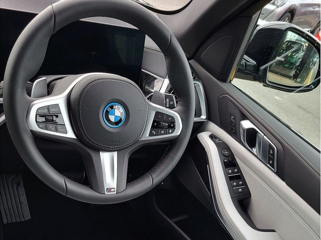 Image for 2026 BMW X5 50e M-Sport Pro