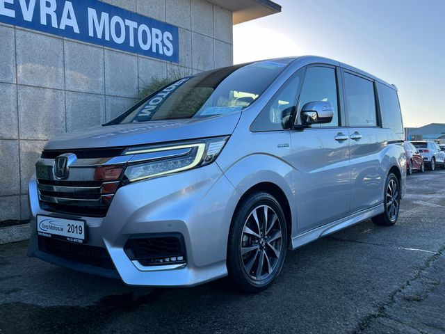 Image for 2019 Honda Stepwagon SPADA 7 SEATER HYBRID AUTOMATIC 2.0 PETROL //LOW MILES//POWER SLIDING REAR DOORS//KEYLESS ENTRY//ADAPTIVE CRUISE CONTROL//KEYLESS ENTRY//