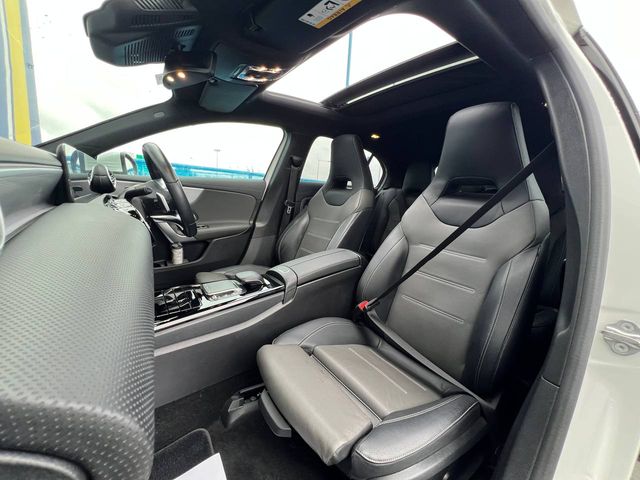 Image for 2020 Mercedes-Benz A Class A200d AMG-LINE PREMIUM PLUS AUTO ** HUGE SPEC ** // PANORAMIC SUNROOF // VIRTUAL COCKPIT // HUGE SPEC LEATHER AMG INTERIOR 