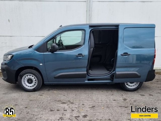 Image for 2025 Citroen Berlingo ENTERPRISE AUTOMATIC 252 0KMS DEMO