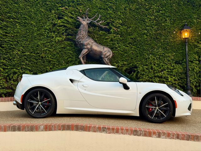 Image for 2016 Alfa Romeo 4C 1.7 4C TBI S-A 2ST 2DR Auto