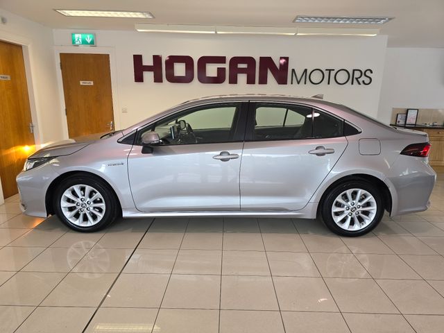 Image for 2021 Toyota Corolla Hybrid Luna Saloon Automatic