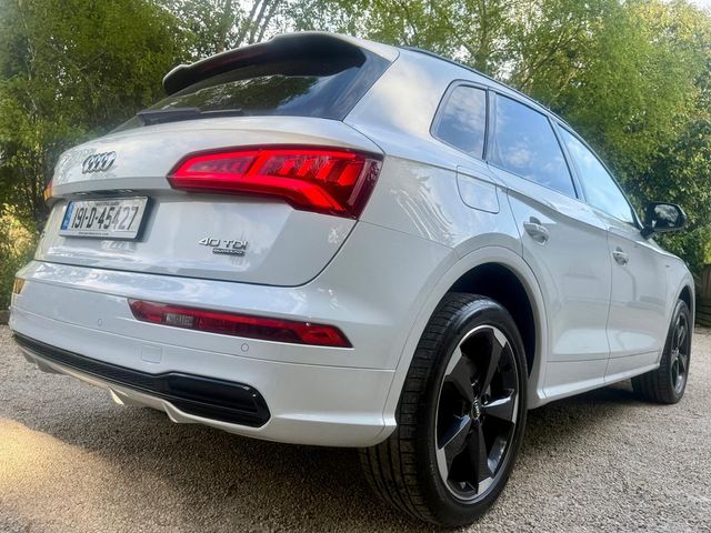 Image for 2019 Audi Q5 40 TDI 190PS QUATTRO S LINE BLACK EDITION
