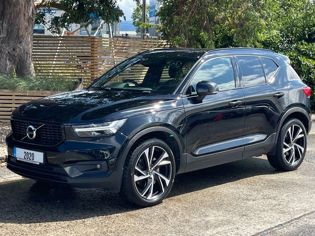 Image for 2020 Volvo XC40 RECHARGE T5 R-DESIGN PRO