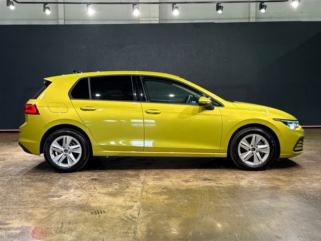 Image for 2024 Volkswagen Golf 1.0 AUTOMATIC - ETSI ACTIVE - FACTORY ALLOYS - PADDLE SHIFT - CRUISE CONTROL - DIGITAL DASH - REAR CAMERA