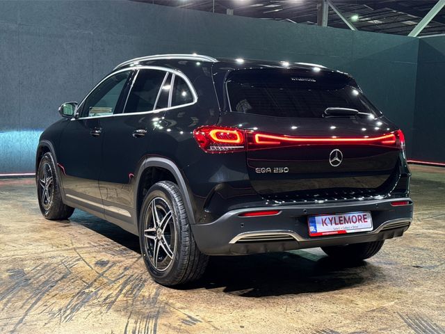 Image for 2022 Mercedes-Benz EQA EQA 250 AMG LINE - HEATED SEATS - REVERSE CAMERA - AMBIENT LIGHTING - ELECTRIC TAILGATE