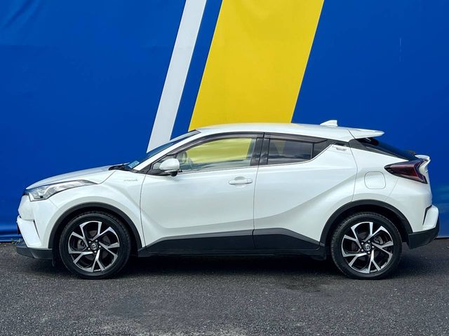 Image for 2017 Toyota C-HR 1.8 HYBRID AUTO // DIAMOND CUT ALLOYS // REVERSE CAMERA // ADAPTIVE CRUISE CONTROL