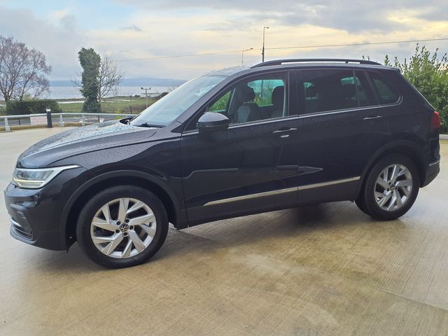 Image for 2022 Volkswagen Tiguan LIFE TDI DSG