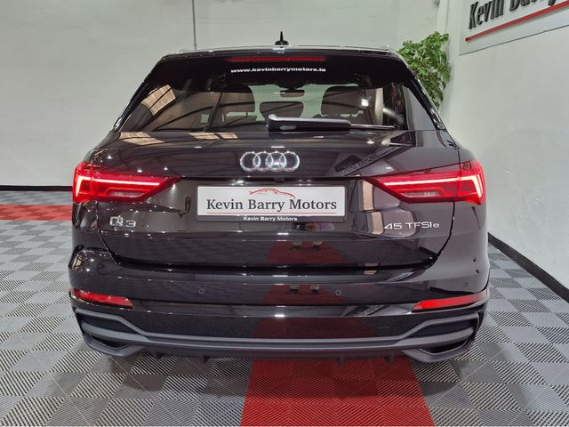 Image for 2022 Audi Q3 45 TFSIe S LINE (PLUG IN HYBRID) 245BHP AUTOMATIC **ONE OWNER / 19" ALLOYS / CRUISE CONTROL / HALF LEATHER / HEATED FRONT SEATS / SAT NAV / SONOS PREMIUM SOUND / REVERSE CAMERA / REAR SUN PROTECTION**