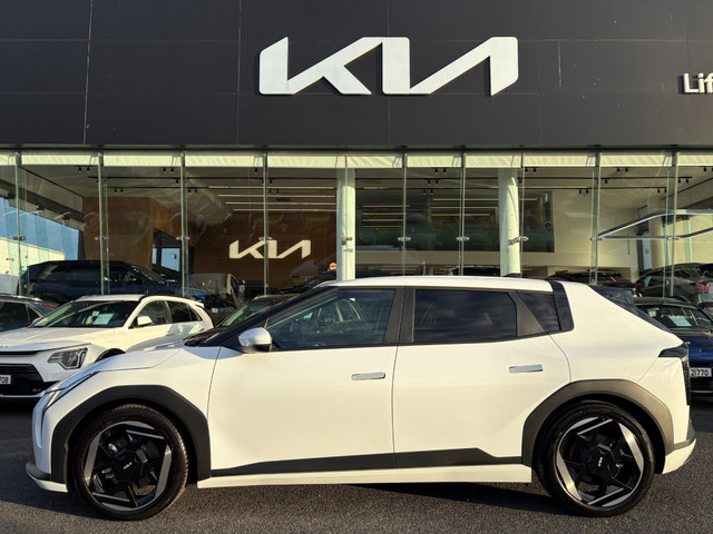 Image for 2026 Kia EV4 Earth K3