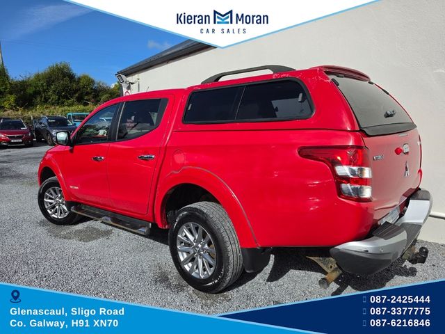 Image for 2015 Mitsubishi L200 DID WARRIOR D/C 4DR AUTO 2.5 CR 4WORK