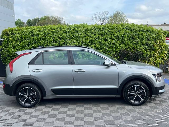 Image for 2023 Kia Niro 2 1.6 PLUG-IN HYBRID // DIGITAL CLUSTER // DUAL ZONE CLIMATE CONTROL // APPLE CARPLAY/ANDROID AUTO