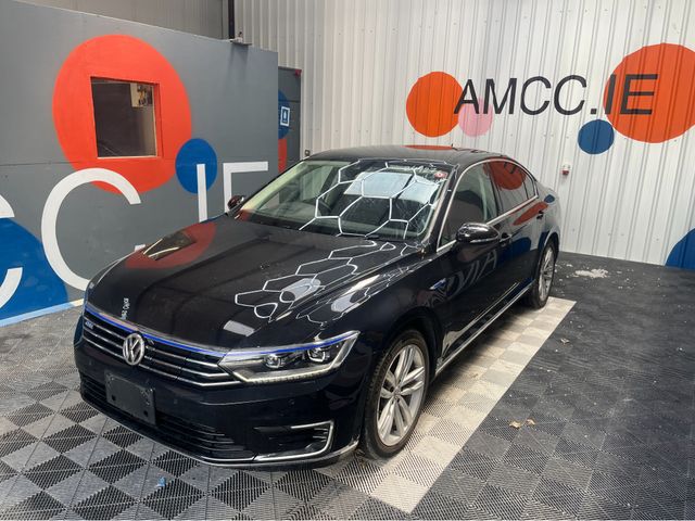 Image for 2016 Volkswagen Passat PASSAT GTE 1.4 PETROL HYBRID / 54k KMs / HEATED SEATS , REVERSE CAMERA , ADAPTIVE CRUISE & MORE