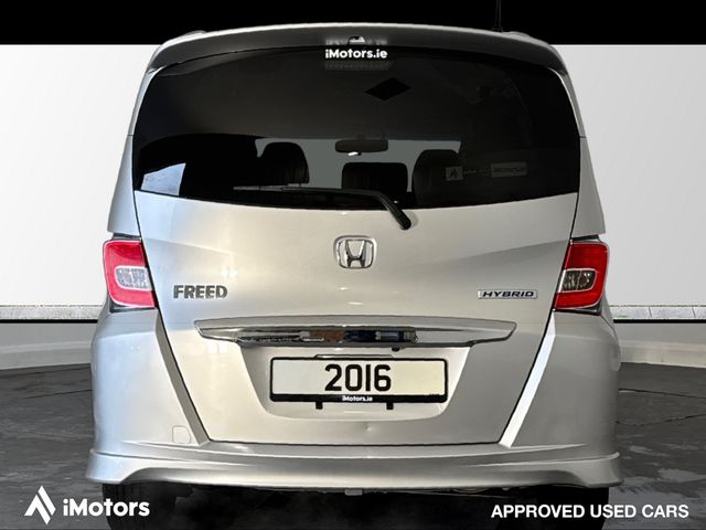 Image for 2016 Honda Freed 7 seater hybrid AUTOMATIC