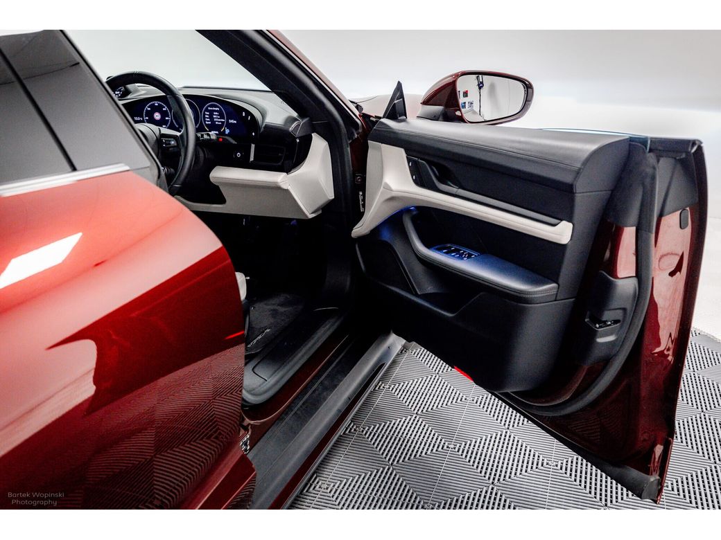 Image for 2023 Porsche Taycan *Nice Colour Combo* 79.2 kWh 400HP