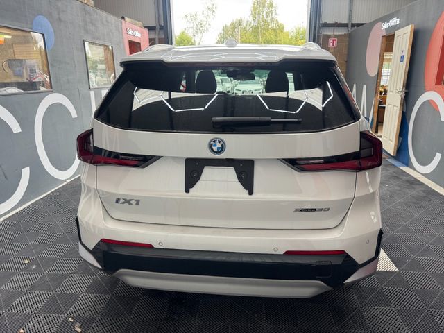 Image for 2023 BMW iX1 2023 BMW IX1 4WD XDRIVE 30 X LINE AUTOMATIC / CRUISE CONTROL / PARKINNG CAMERA / ELECTRIC MEMORY & HEATED SEATS / AMBIENT LIGHTS / PADDLE SHIFTERS AND MORE