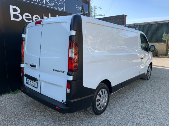 Image for 2021 Renault Trafic 2.0 DCI 120 PS BUSINESS LWB VAN // PRICE EXCL. VAT // ONE OWNER // GREAT CONDITION // DOCUMENTED SERVICE HISTORY // 10/26 CVRT // 