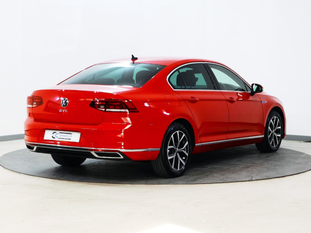 Image for 2021 Volkswagen Passat *57* GTE DSG