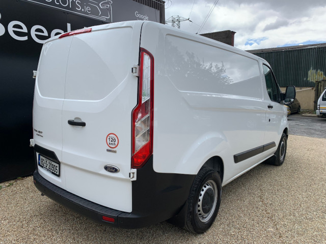 Image for 2018 Ford Transit Custom 2.0 TDCI 105 PS SWB // PRICE EXCL. VAT // ONE OWNER // DOCUMENTED SERVICE HISTORY // GREAT CONDITION // 