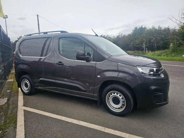 Image for 2023 Citroen Berlingo *NO VAT*