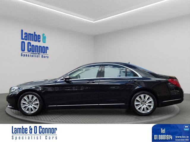 Image for 2015 Mercedes-Benz S Class S 350 * OBSIDIAN BLACK / BEIGE LEATHER*PANORAMIC GLASS SROOF*REAR VIEW CAMERA*SAT NAV*DYNAMIC LED HEADLAMPS*HEATED SEATS *AMBIENCE ILLUMINATION*KEYLESS - GO*