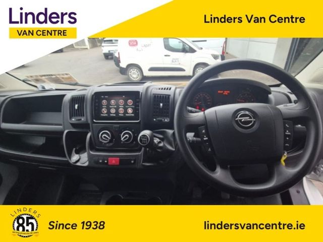 Image for 2024 Opel Movano L3H2 EX DEMO