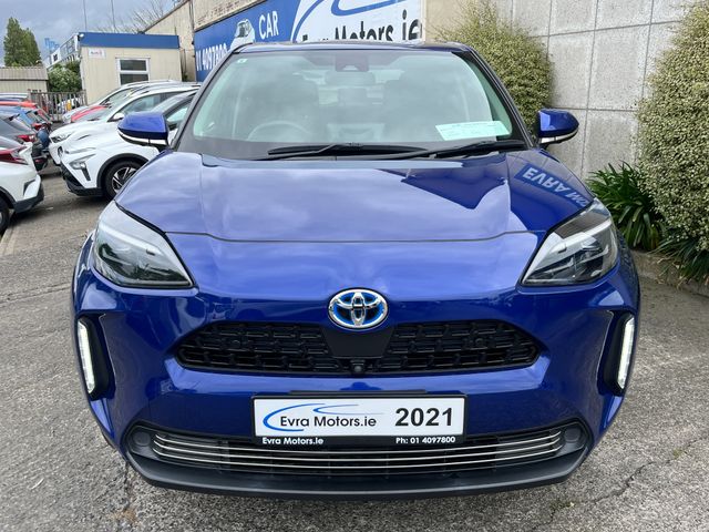 Image for 2021 Toyota Yaris Cross G AUTOMATIC HYBIRD 1.5 PETROL //HIGH SPEC//HALF LEATHER HEATED SEATS//360 PARKING CAMERAS//KEYLESS ENTRY//ADAPTIVE CRUISE CONTROL//
