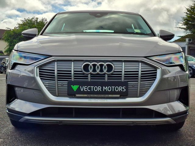 Image for 2022 Audi e-tron 55 TECHNIK LONG RANGE QUATTRO