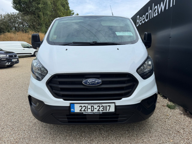 Image for 2022 Ford Transit Custom 2.0 TDCI 105 PS LWB // PRICE EXCL. VAT // 03/27 CVRT // WET BELT/TIMING BELT REPLACED // ONE OWNER // GREAT CONDITION // FULL SERVICE HISTORY // 