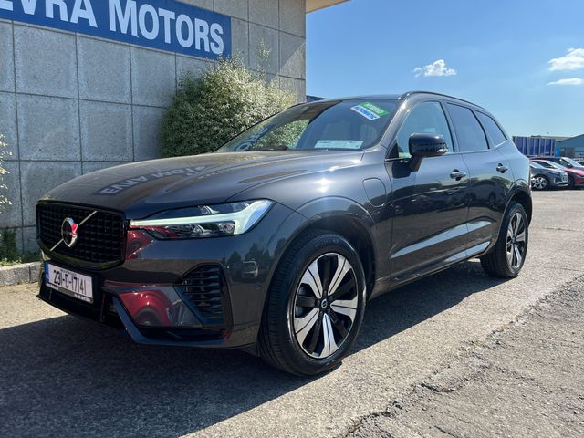 Image for 2023 Volvo XC60 T6 PHEV PLUS DARK AWD AUTOMATIC HYBRID 2.0 PETROL //HIGH SPEC//FULL LEATHER HEATED SEATS//PANORAMIC GLASS ROOF//360 PARKING CAMERAS//KEYLESS ENTRY//ADAPTIVE CRUISE CONTROL//