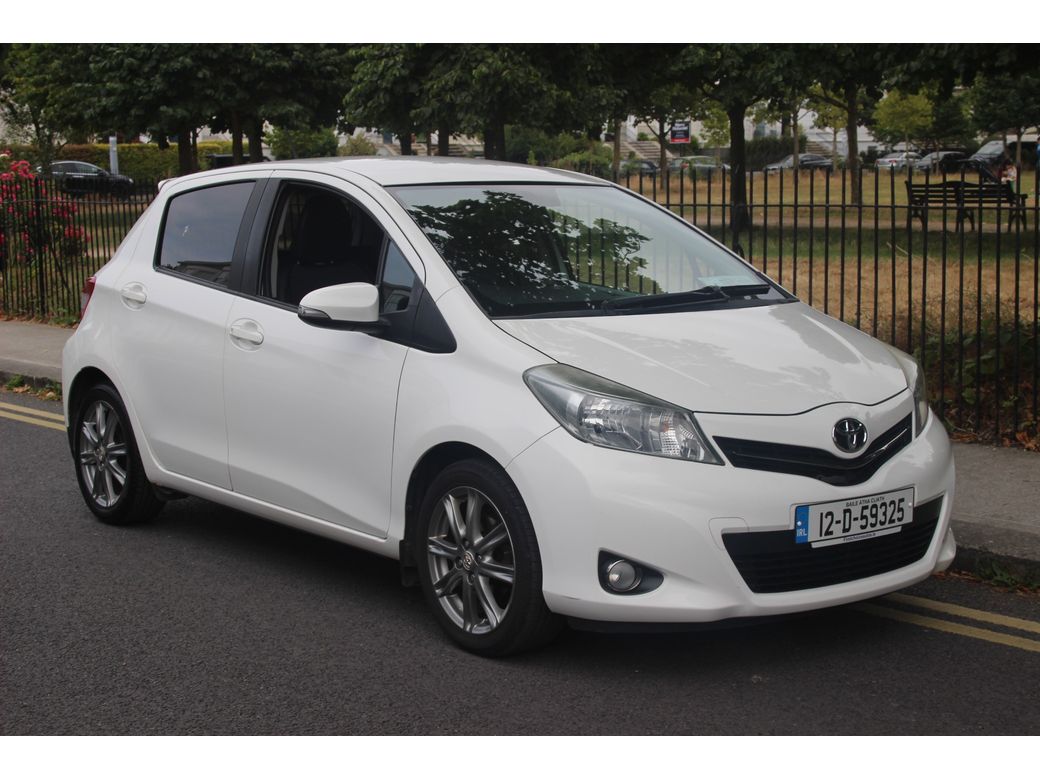 Image for 2012 Toyota Yaris 1.3 1/2 Leather - Park Camera -Phone - A/C - Full UK and Irish History 