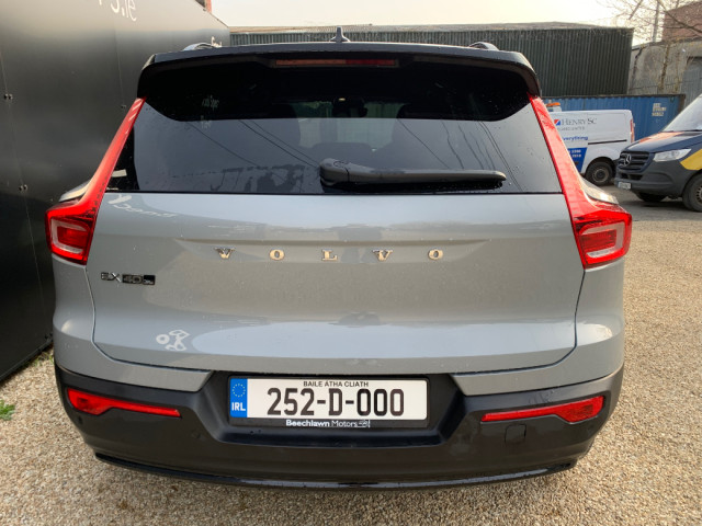 Image for 2025 Volvo Ex40 TWIN MOTOR ULTRA EV // LOW MILEAGE // STUNNING CONDITION // ELECTRIC TAILGATE, SUNROOF AND PARKING SENSORS // 