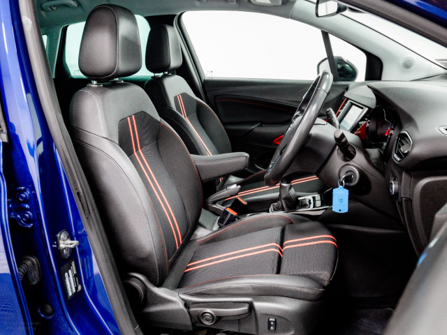 Image for 2021 Opel Crossland SRi 1.2 Petrol 85HP