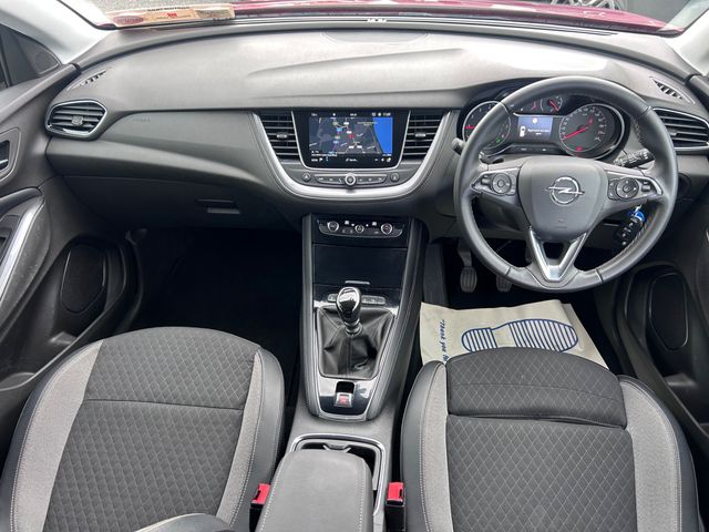 Image for 2019 Opel Grandland X 2019 OPEL GRANDLAND X 1.2 SRI SPORT LOW KMS