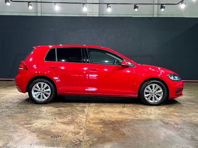 Image for 2018 Volkswagen Golf 1.2 AUTOMATIC - ALLOY WHEELS - MULTI FUNCTION STEERING WHEEL - CRUISE CONTROL - HEATING / AC CONTROLS - REVERSE CAMERA - 