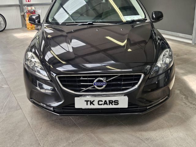 Image for 2016 Volvo V40 D2 (120hp) SE+Leather