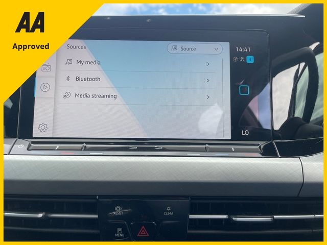 Image for 2022 Volkswagen Golf LIFE TDI