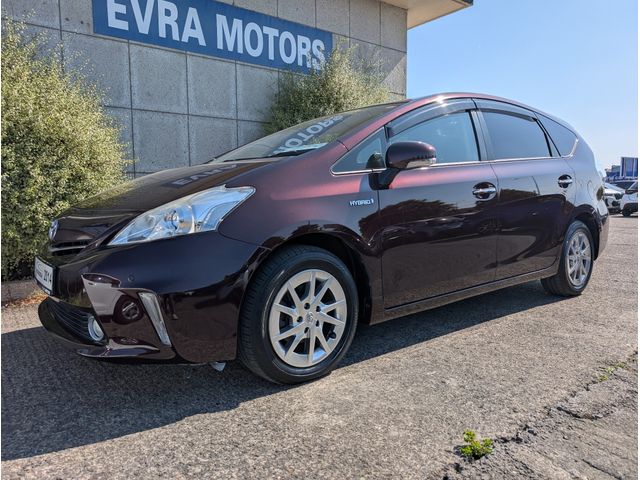 Image for 2014 Toyota Prius Alpha 7 SEATER HYBRID AUTOMATIC 1.8 PETROL //LOW MILES//REVERSE CAMERA//