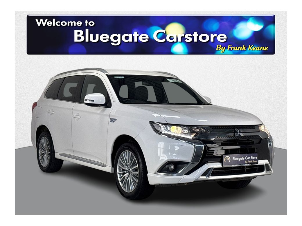 Image for 2021 Mitsubishi Outlander 2.4 DYNAMIQUE PHEV 2 221BHP 5DR**BLACK LEATHER INTERIOR**TOUCH SCREEN MEDIA DISPLAY**REVERSE CAMERA**DUAL CLIMATE CONTROL**18"ALLOYS**KEYLESS START**FINANCE ARRANGED**
