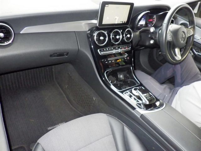 Image for 2016 Mercedes-Benz C Class C180 AVANTGRADE *Coming Soon* / 38k KMs / Reverse Camera