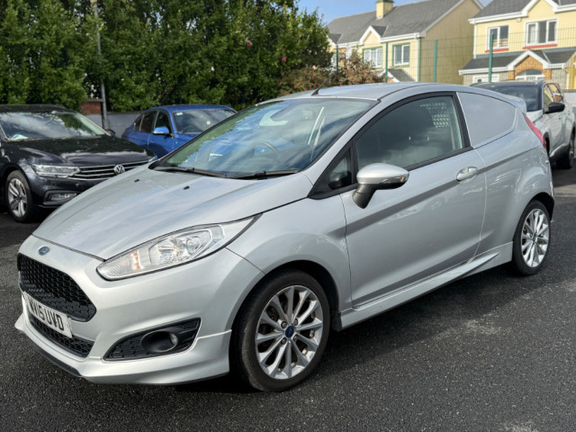 Image for 2015 Ford Fiesta Van SPORT TDCI