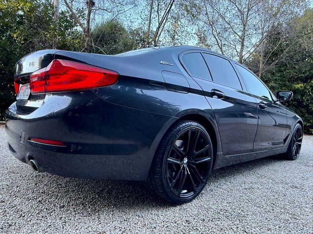 Image for 2019 BMW 5 Series 530E 