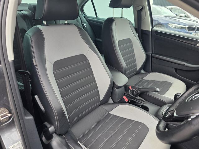 Image for 2017 Volkswagen Jetta 2.0 TDI HIGHLINE // LOW MILEAGE // NEW NCT TILL 07/28