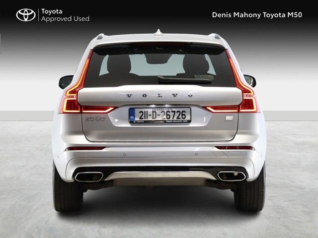 Image for 2021 Volvo XC60 T8 R-Design Plug-in