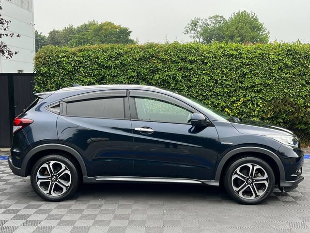 Image for 2017 Honda Vezel 1.5 HYBRID AUTO // REVERSE CAMERA // DIAMOND CUT ALLOYS // ADAPTIVE CRUISE CONTROL