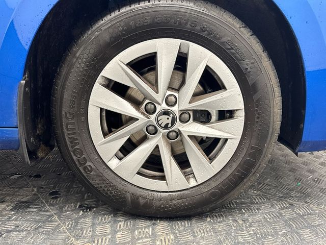 Image for 2025 Skoda Fabia 1.0 SEL *FREE HAMPER* €50 P/W ON PCP